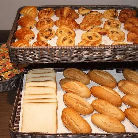 Parici Billancourt Hotel