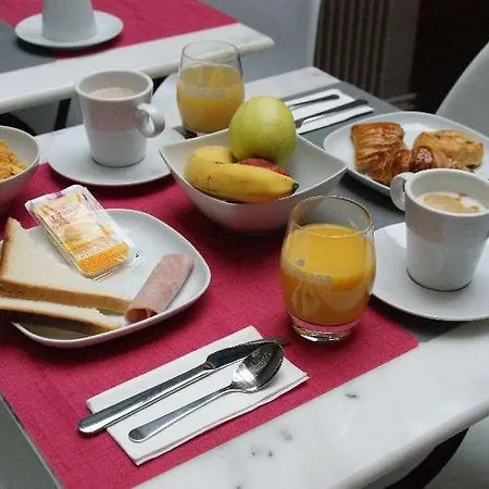 Szálloda Parici Billancourt 3*
