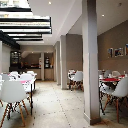Parici Billancourt 3*