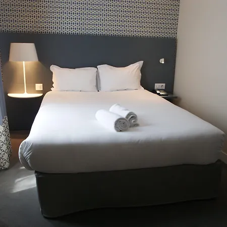호텔 Parici Billancourt 3*