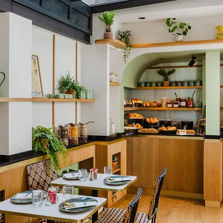 Parici Billancourt Hotel