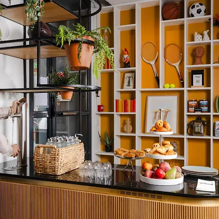 Parici Billancourt Hotel