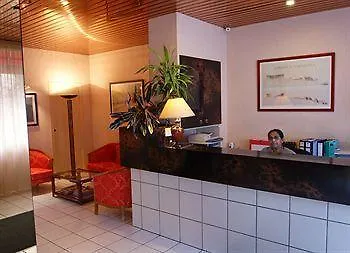Parici Billancourt 3*