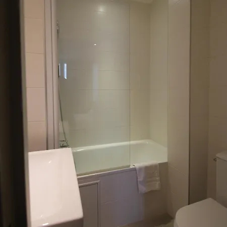 Parici Billancourt Szálloda 3*